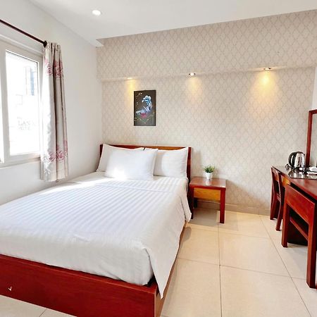 Saigon Europe Hotel โฮจิมินห์ซิตี้ ภายนอก รูปภาพ