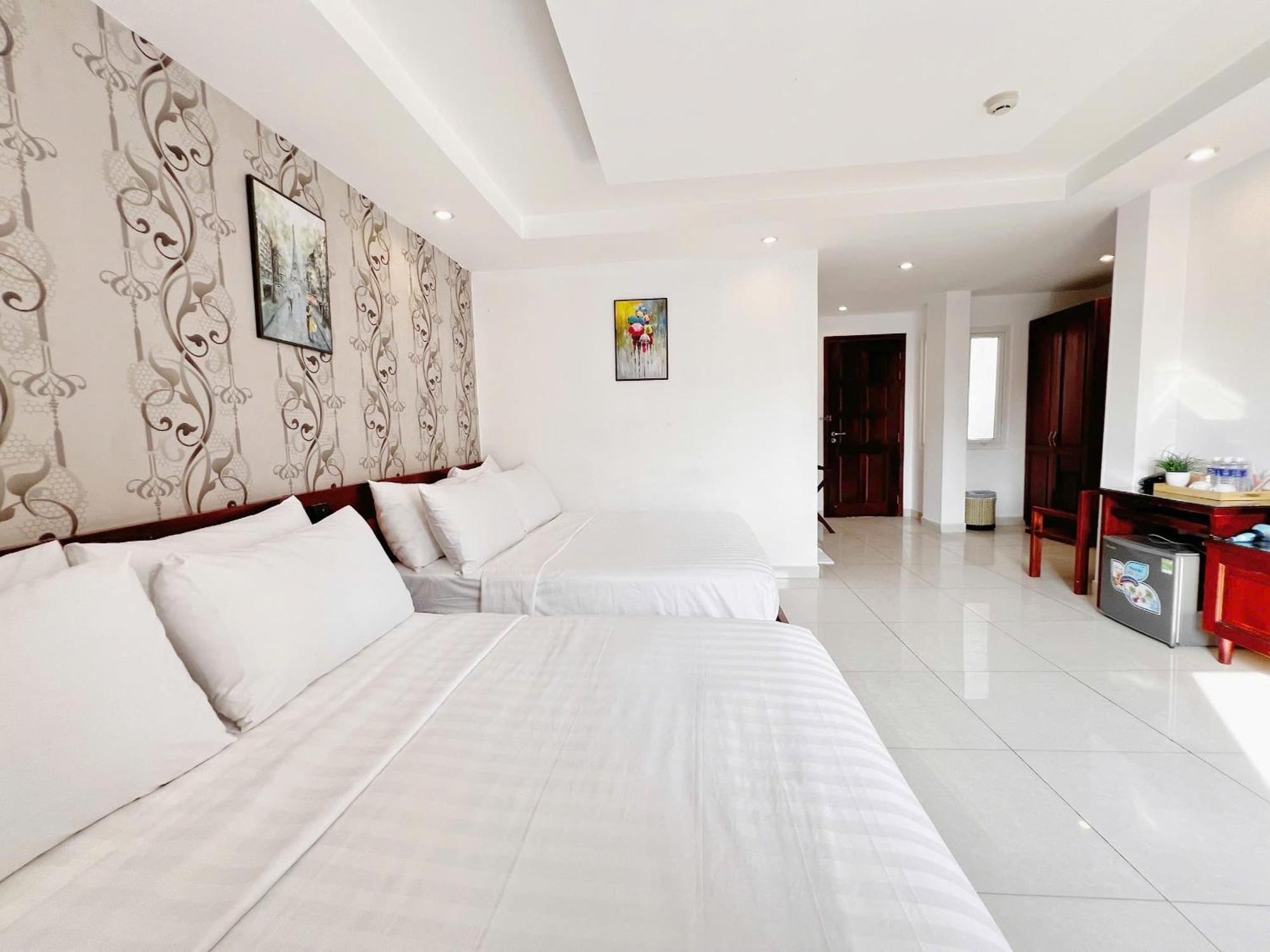 Saigon Europe Hotel โฮจิมินห์ซิตี้ ภายนอก รูปภาพ