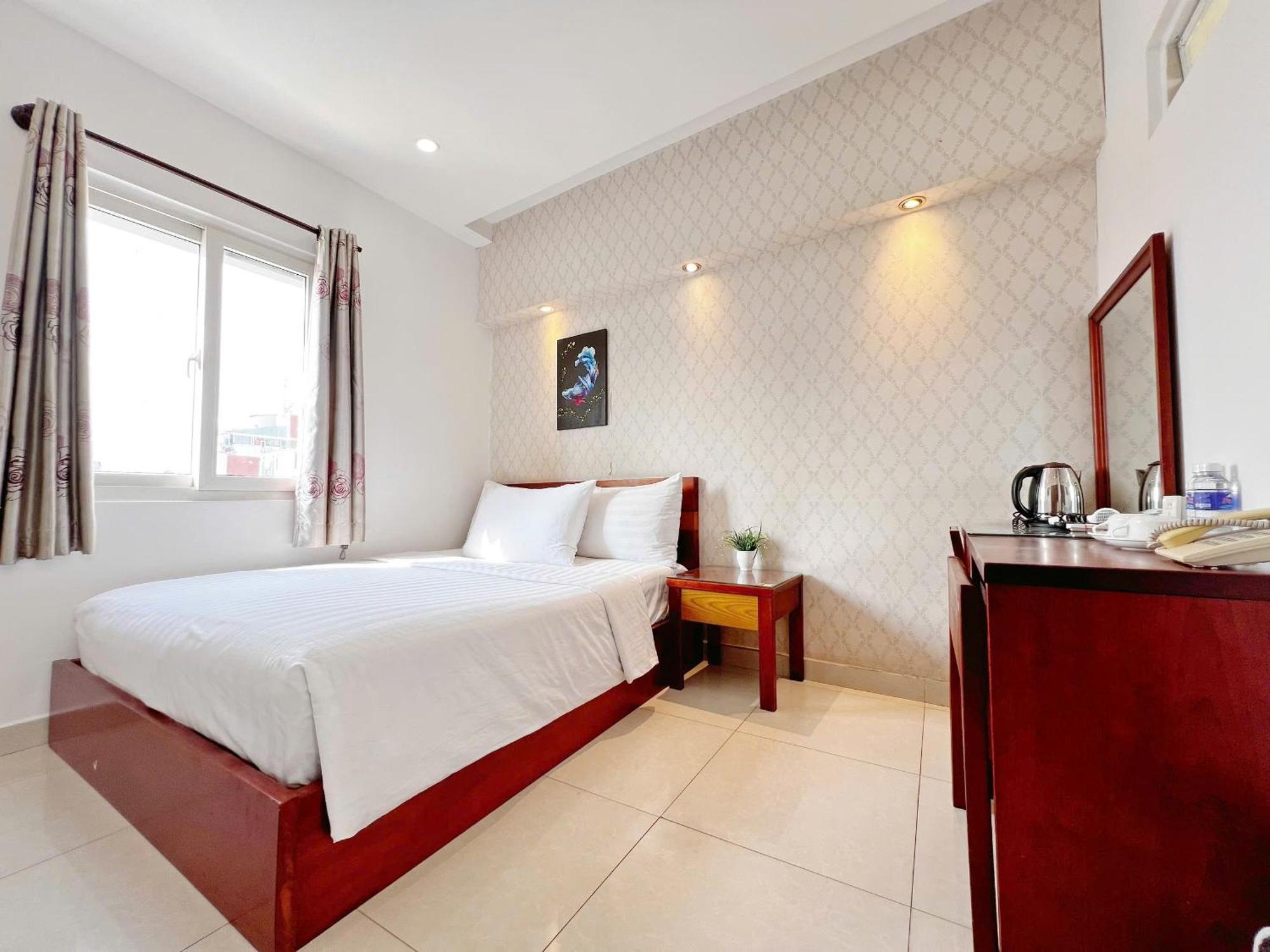 Saigon Europe Hotel โฮจิมินห์ซิตี้ ภายนอก รูปภาพ