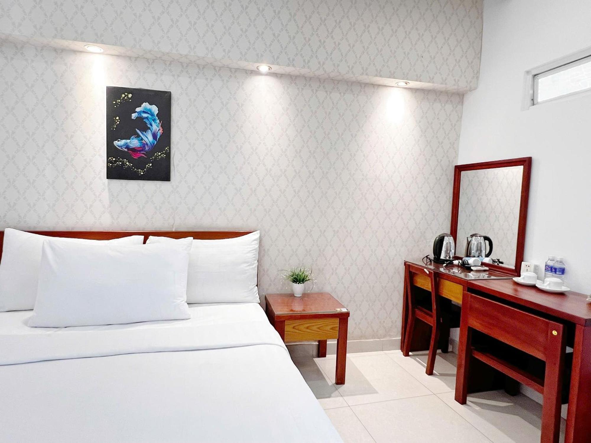 Saigon Europe Hotel โฮจิมินห์ซิตี้ ภายนอก รูปภาพ