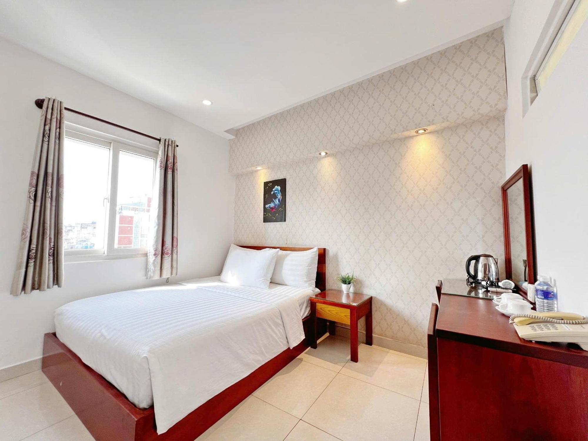 Saigon Europe Hotel โฮจิมินห์ซิตี้ ภายนอก รูปภาพ