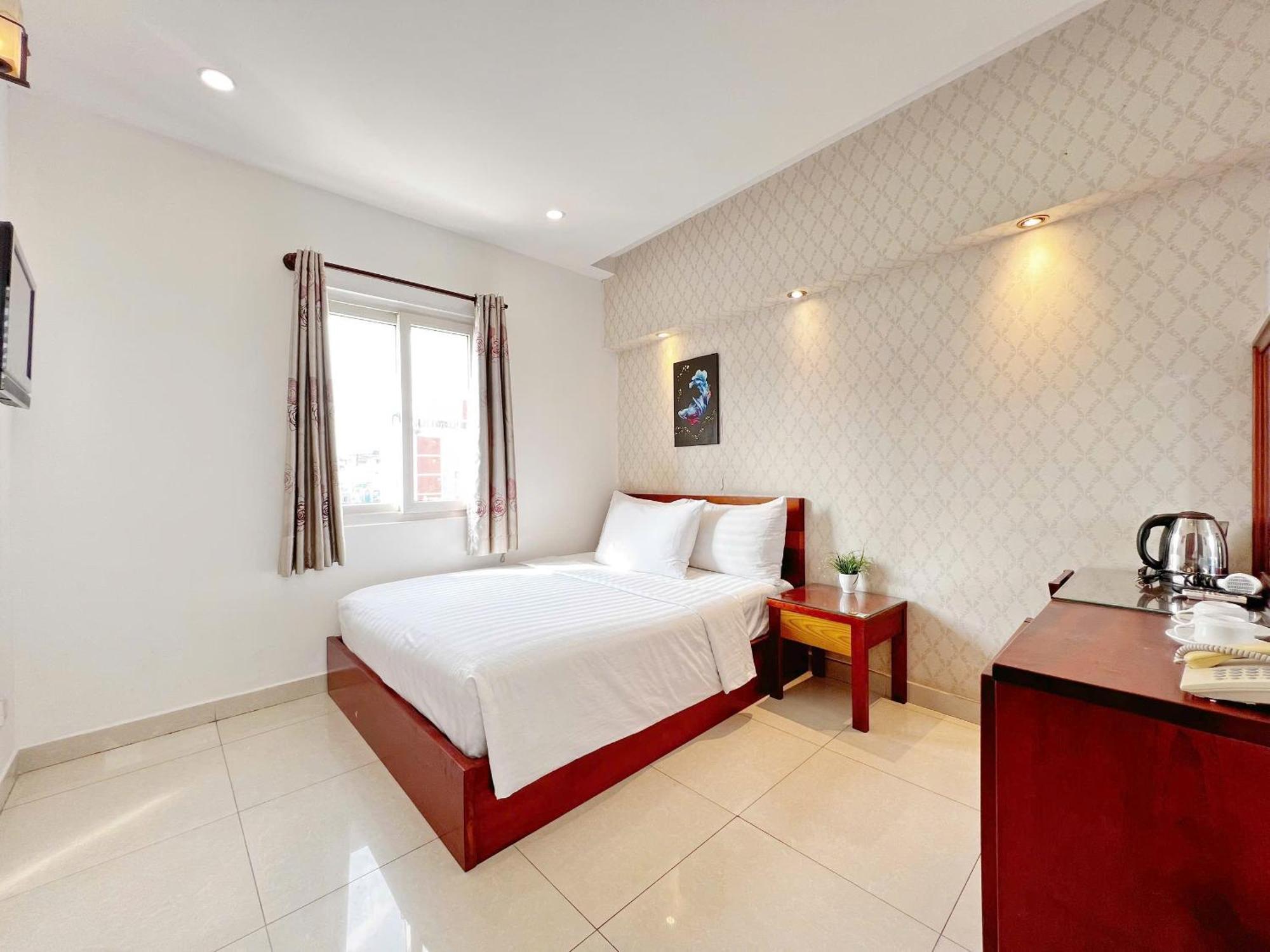 Saigon Europe Hotel โฮจิมินห์ซิตี้ ภายนอก รูปภาพ