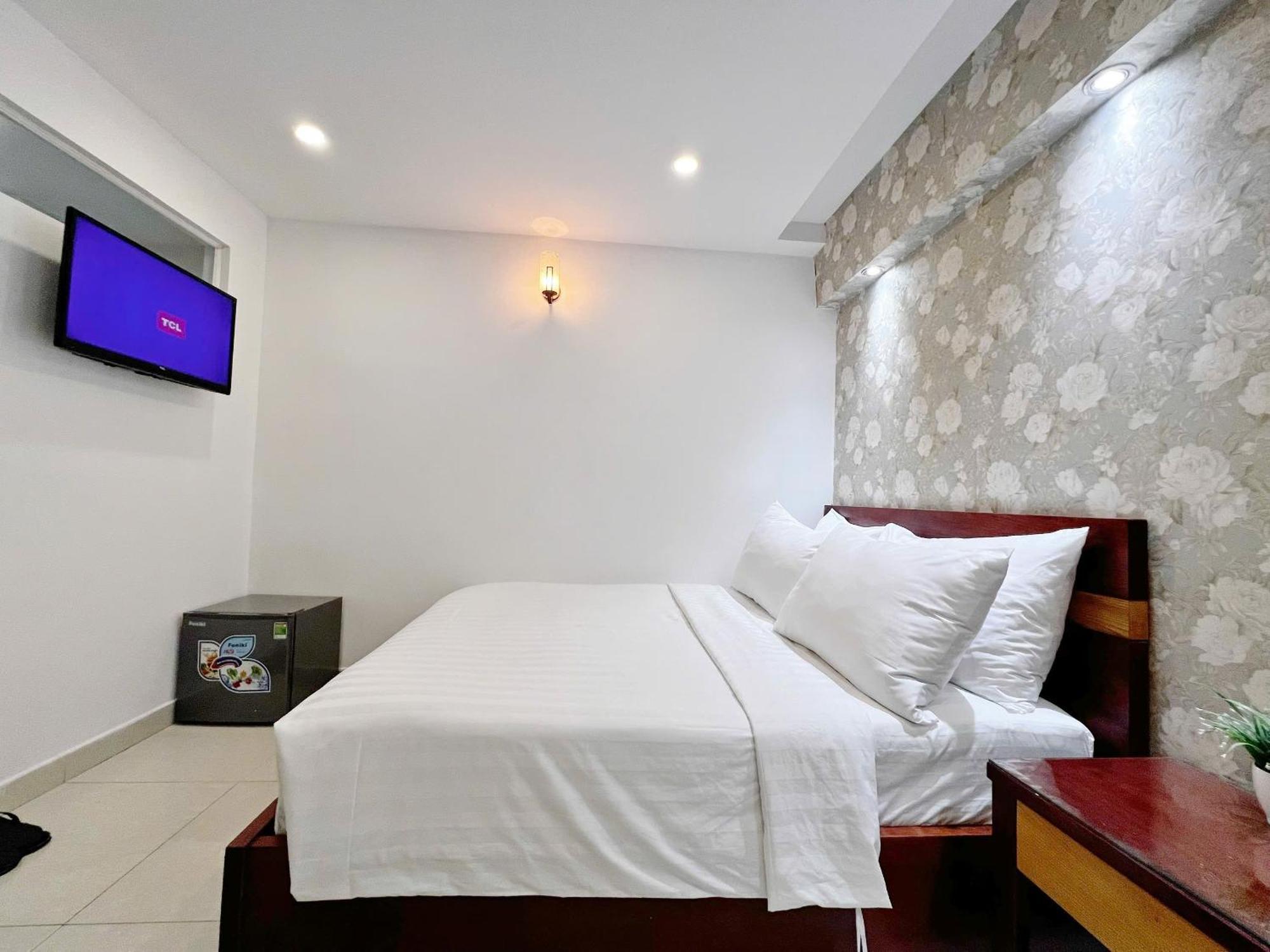 Saigon Europe Hotel โฮจิมินห์ซิตี้ ภายนอก รูปภาพ