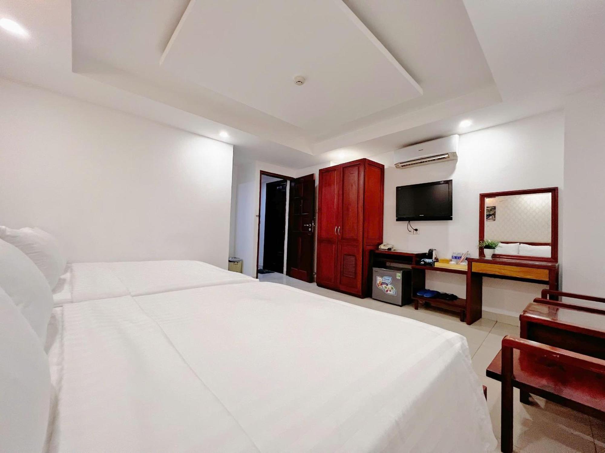 Saigon Europe Hotel โฮจิมินห์ซิตี้ ภายนอก รูปภาพ