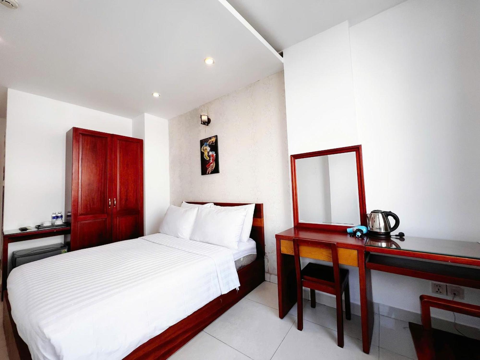 Saigon Europe Hotel โฮจิมินห์ซิตี้ ภายนอก รูปภาพ
