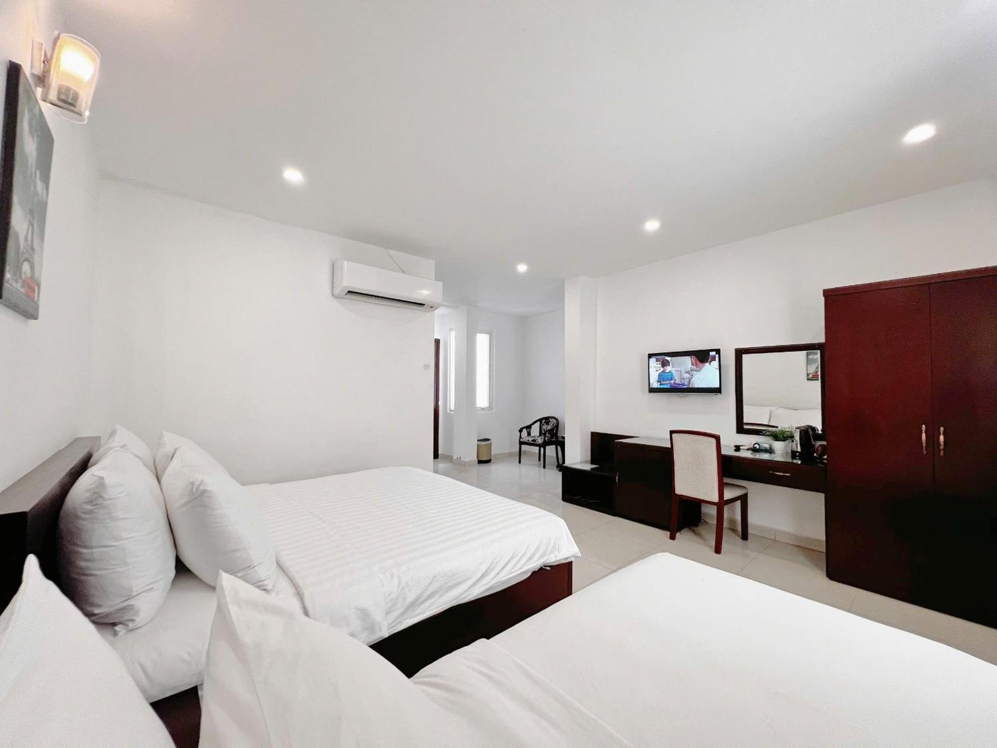 Saigon Europe Hotel โฮจิมินห์ซิตี้ ภายนอก รูปภาพ